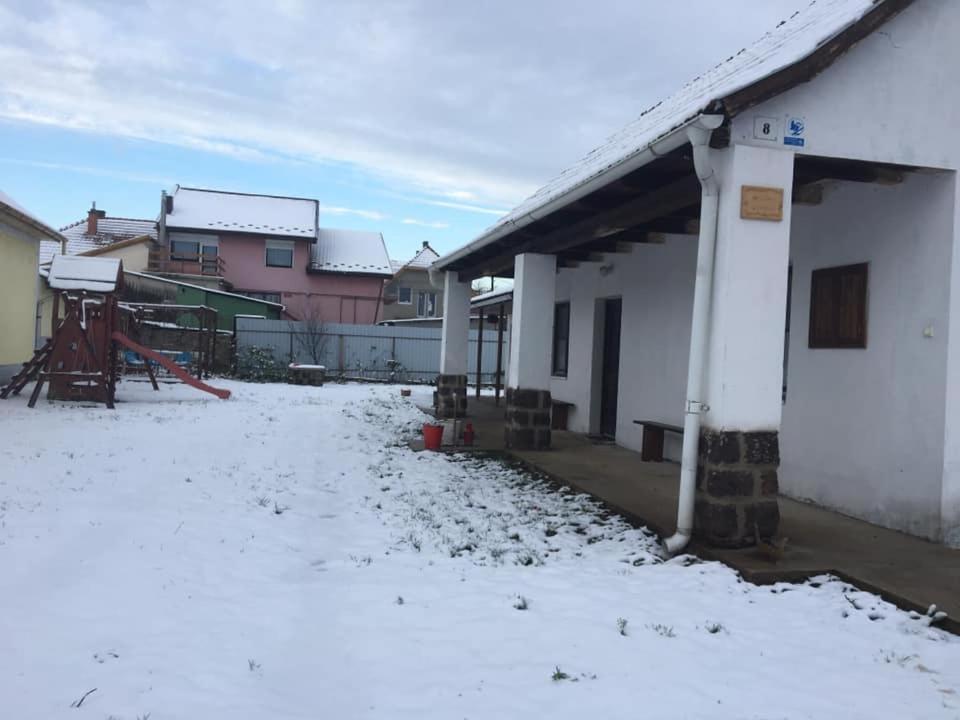 Oncsa Vendeghaz Hotel Gyöngyös Екстериор снимка