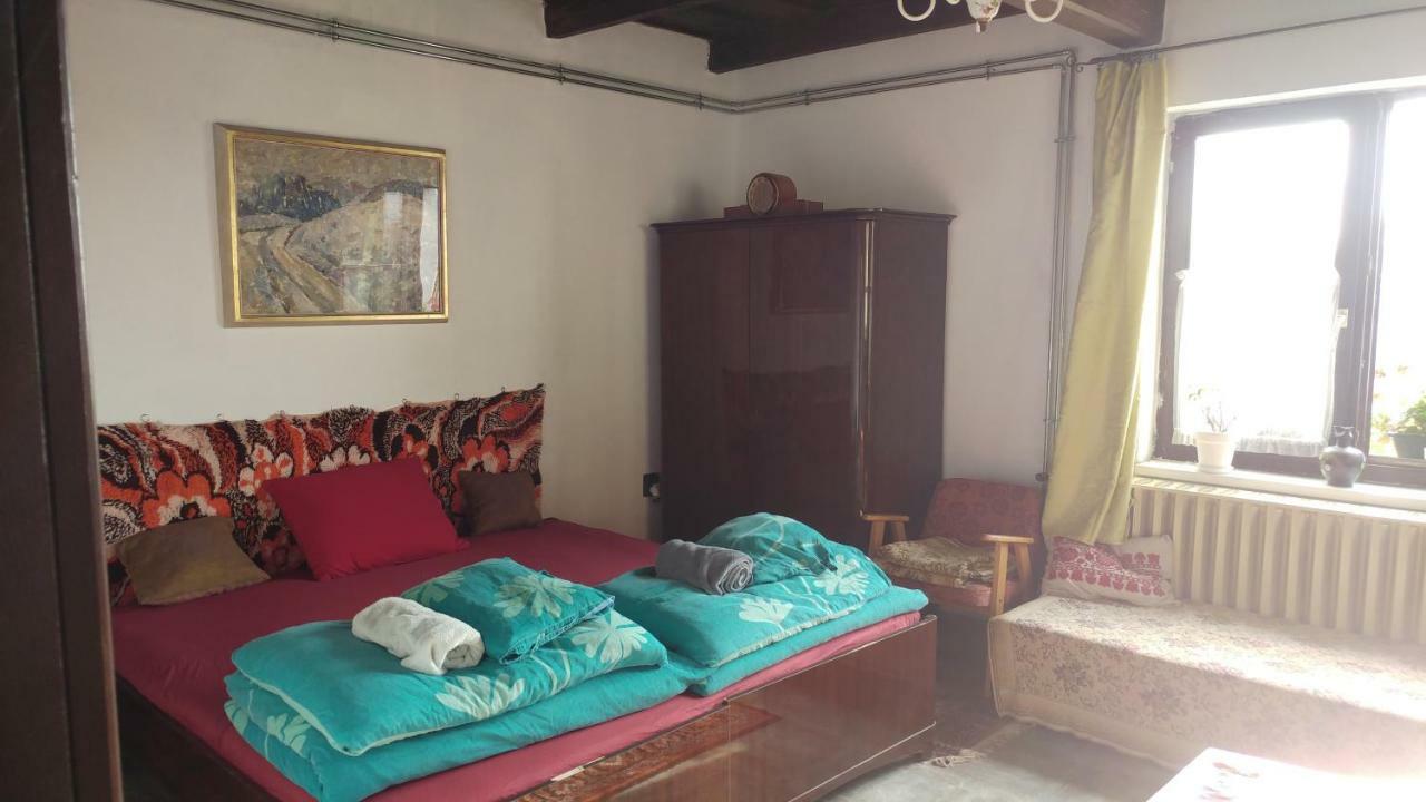 Oncsa Vendeghaz Hotel Gyöngyös Екстериор снимка